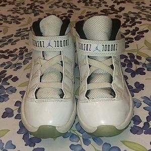 Jordan Retro 11